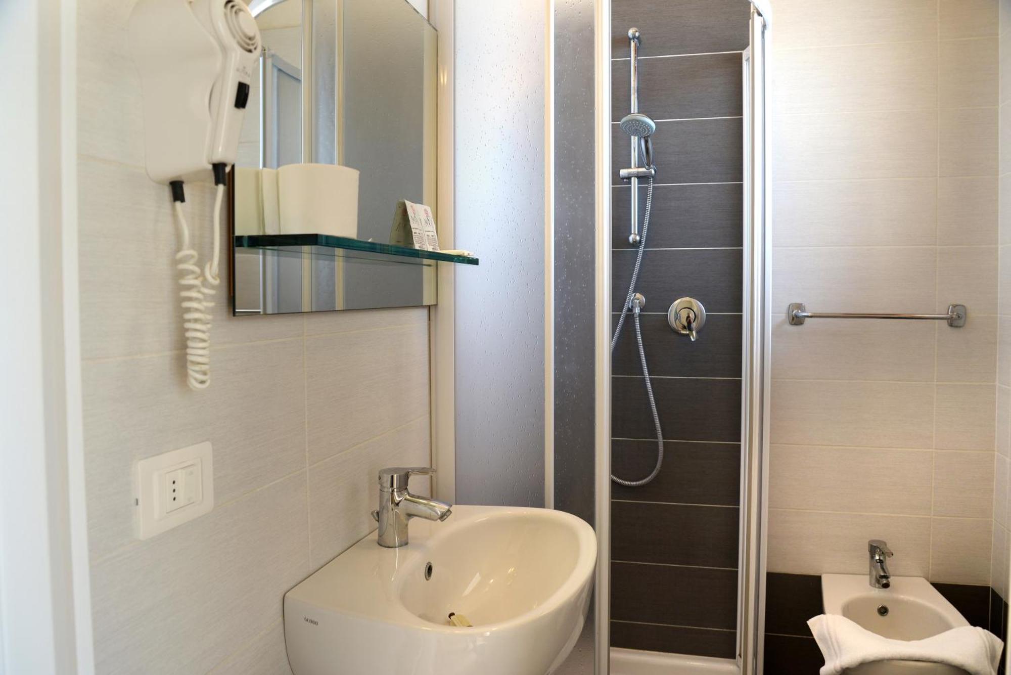 Embassy 3* Pesaro