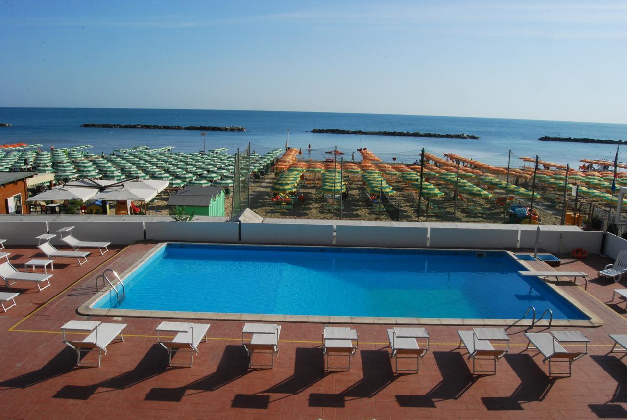 Embassy 3* Pesaro